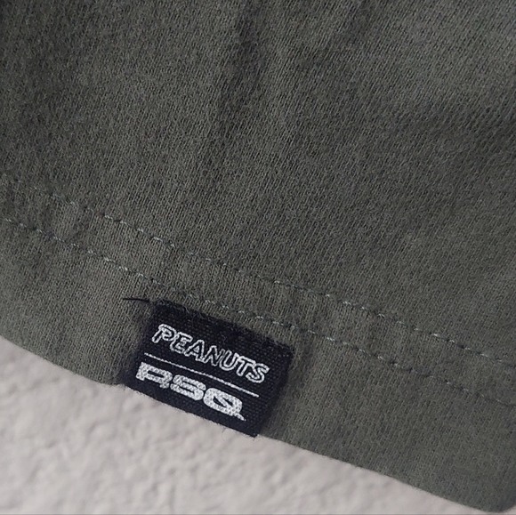 RSQ Peanuts Snoopy Paris 24 Green T-Shirt/Tee | Size XXL - Picture 5 of 5